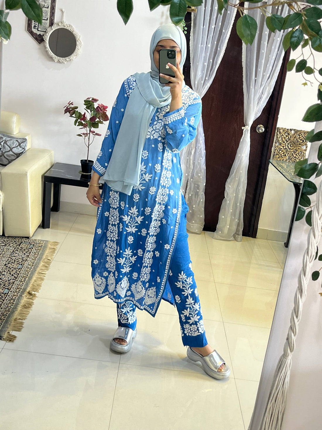 Discover the Exquisite Lucknowi Suit Ensemble