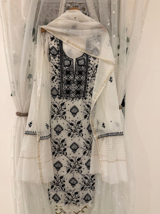 Anaiza mul chanderi 3 piece suit set(unstitched)