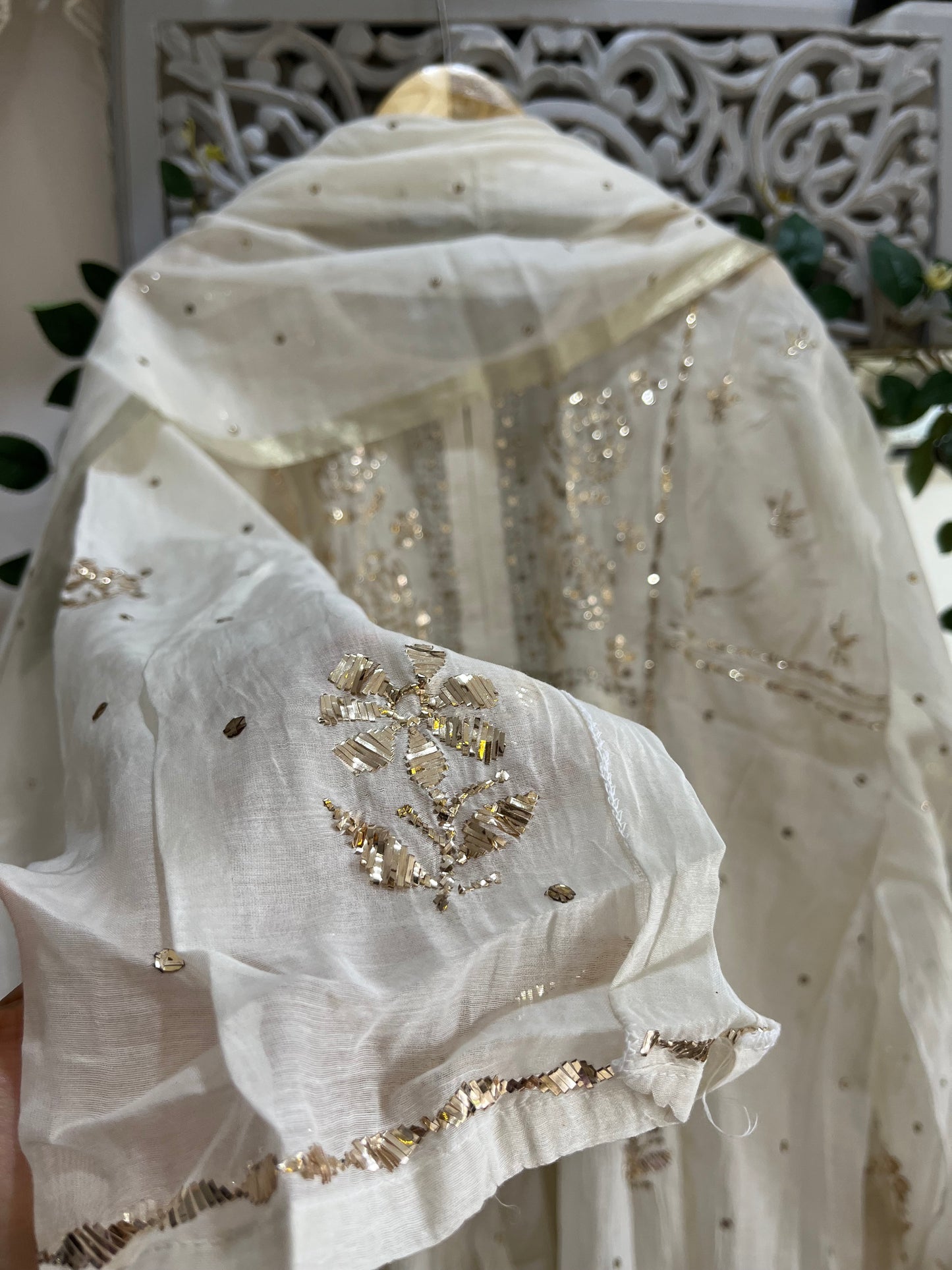 Kiran mul kamdani suit set
