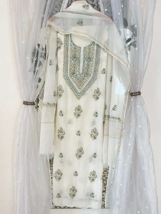 Maaha pure mul chanderi 3 piece suit set (Unstitched)