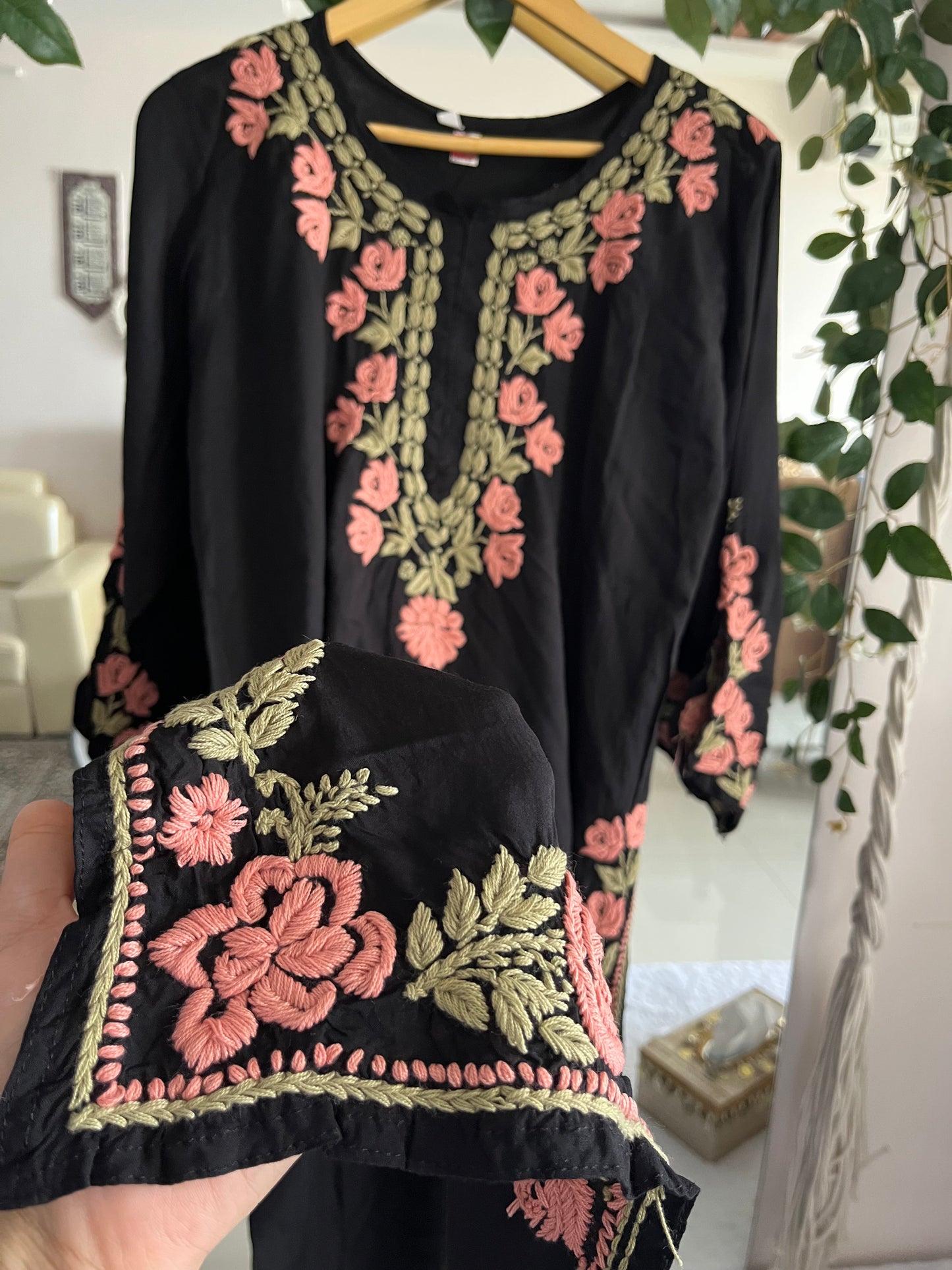 Gul Noor kurta