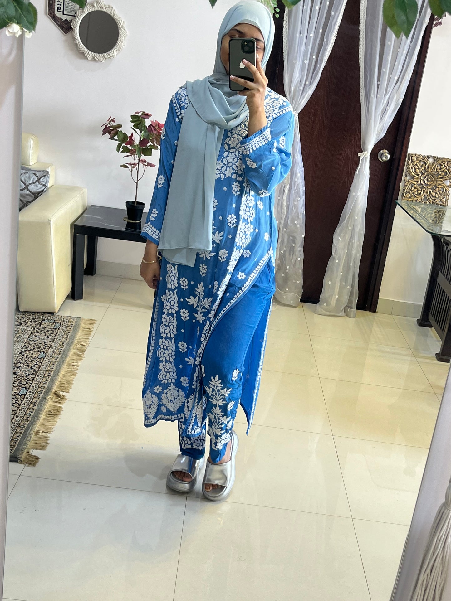 Mehwish crape coord set(royal blue)