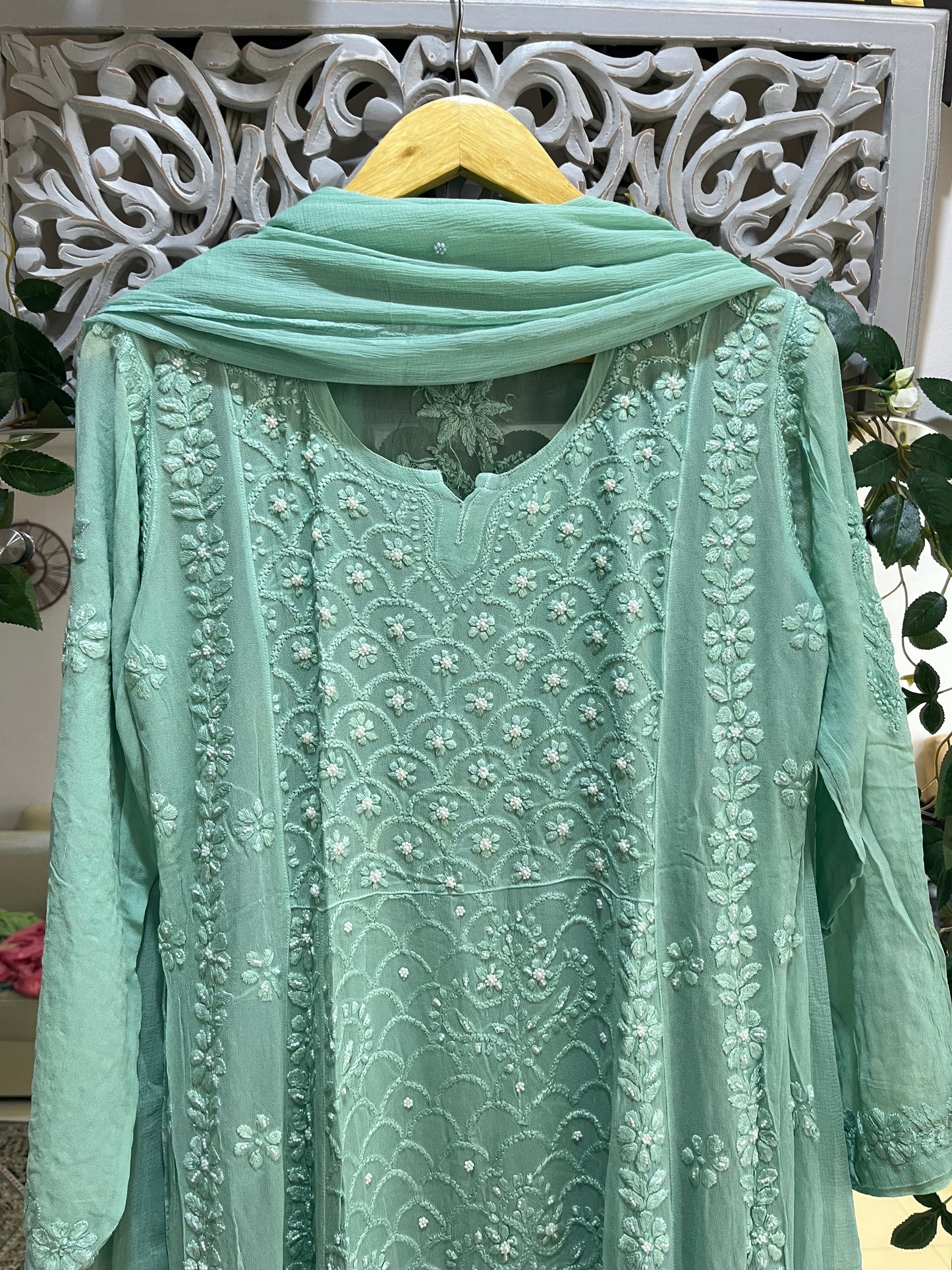 Maahi Anarkali suit set