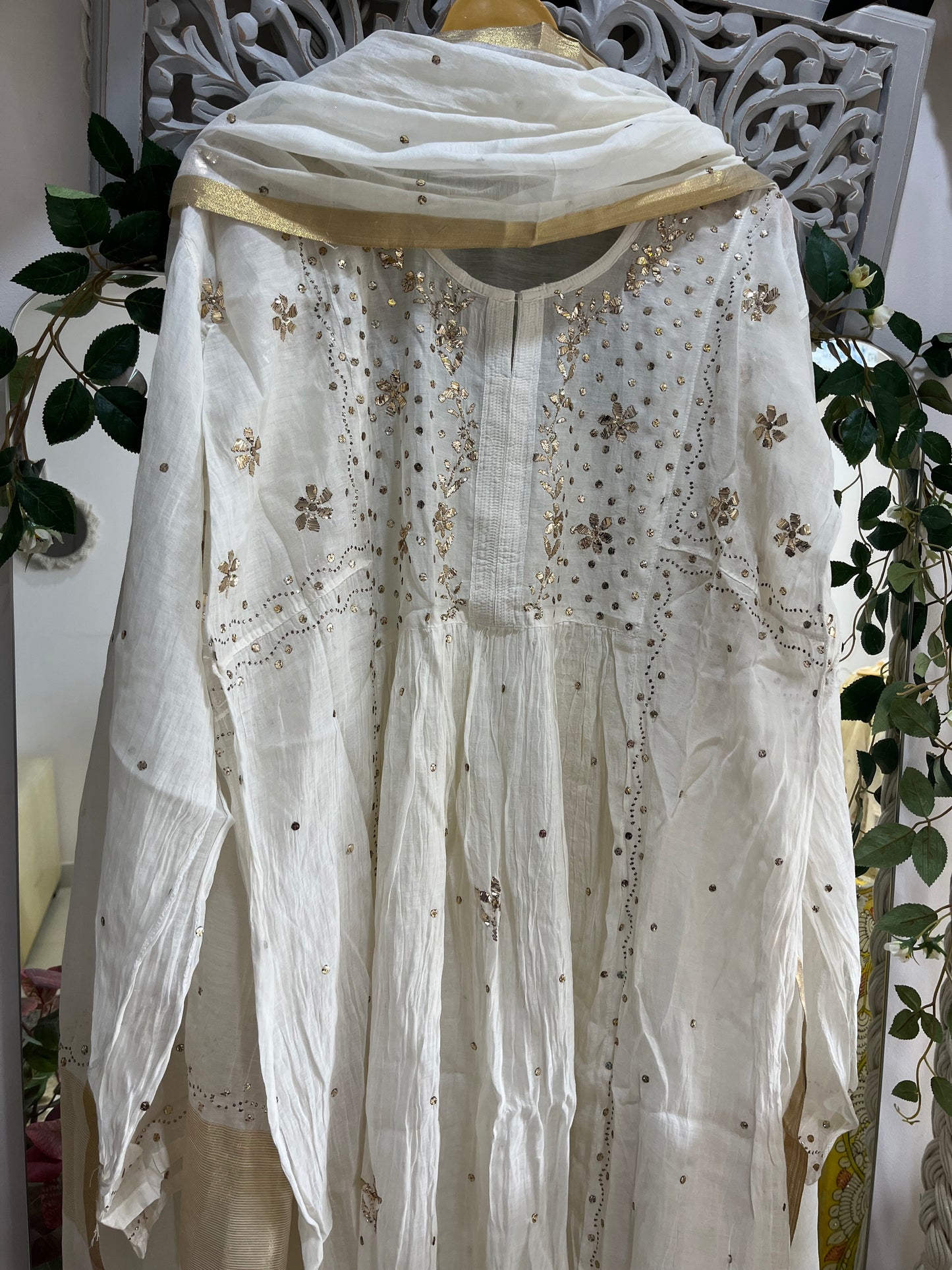 Kiran mul kamdani suit set
