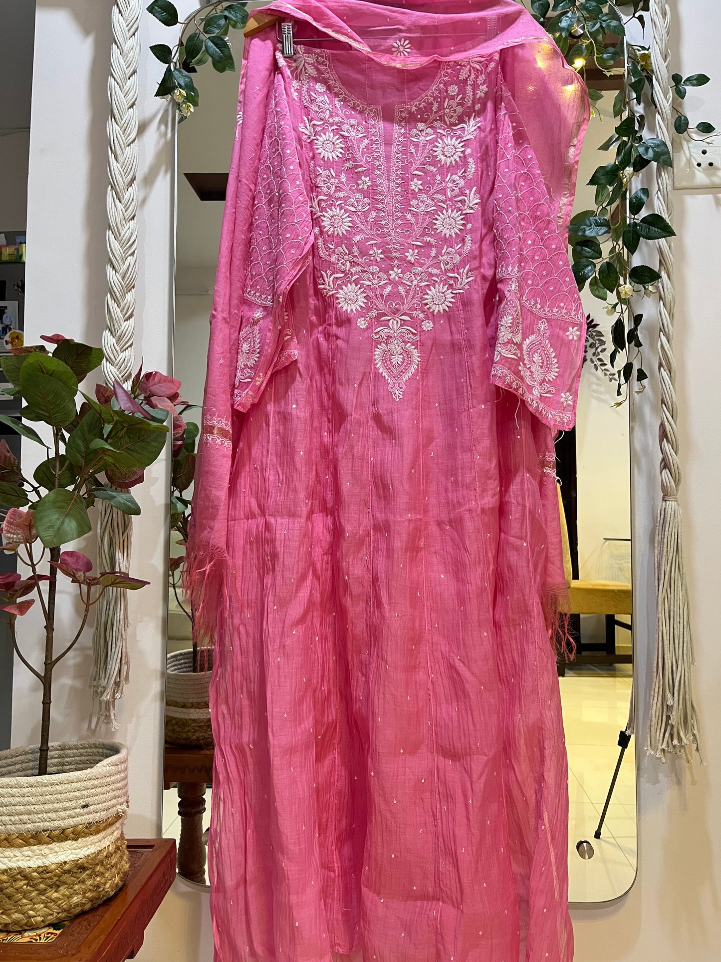 Mehwish mul Anarkali
