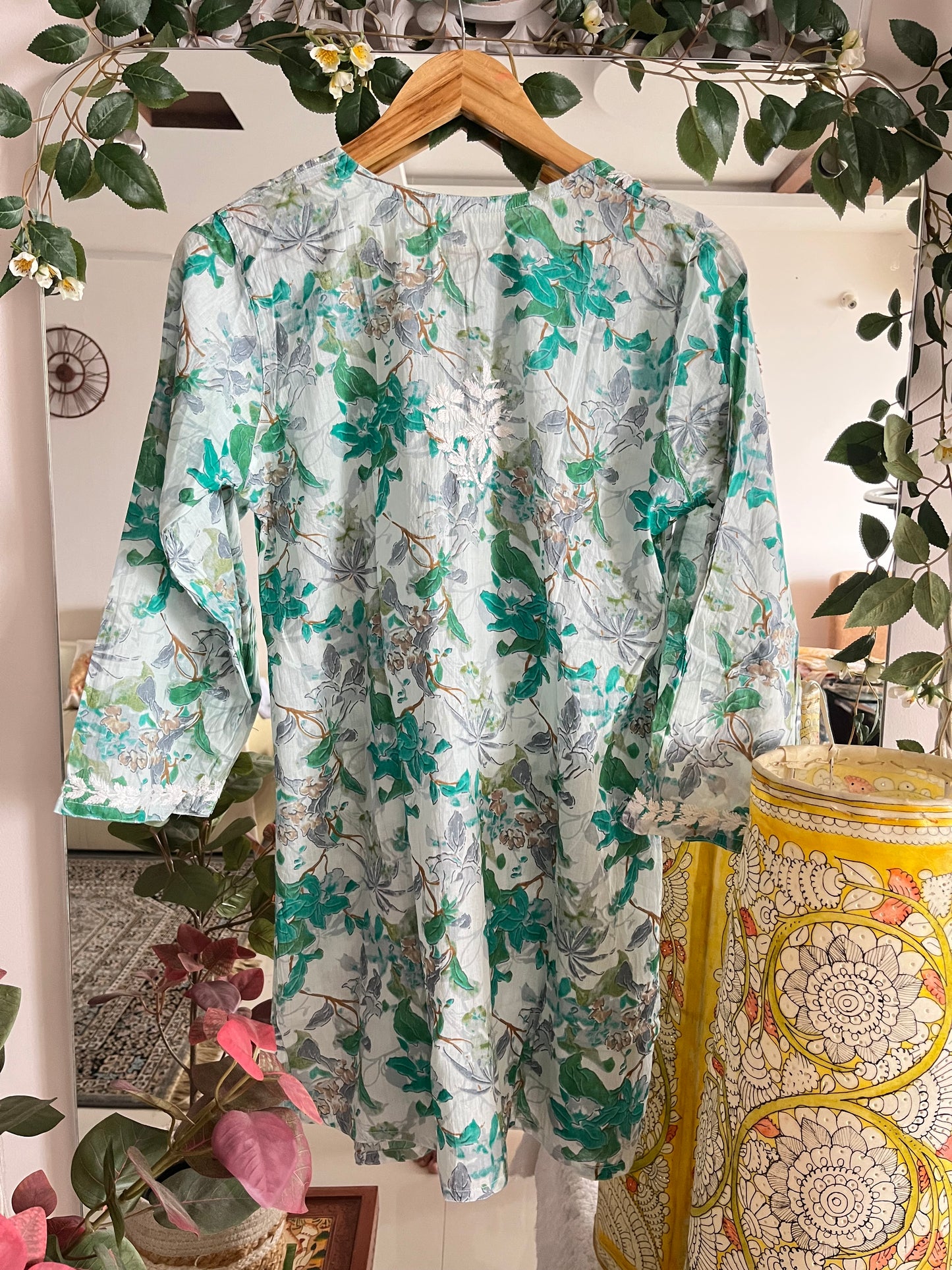 Mahi mul short kurta