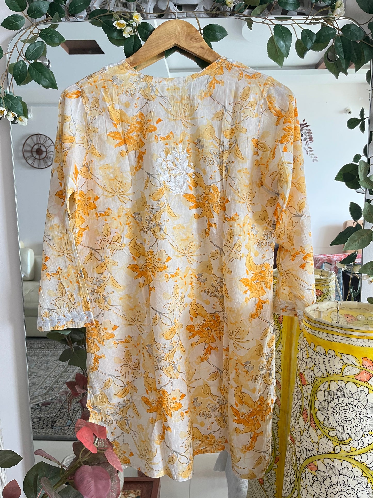 Mahi mul short kurta