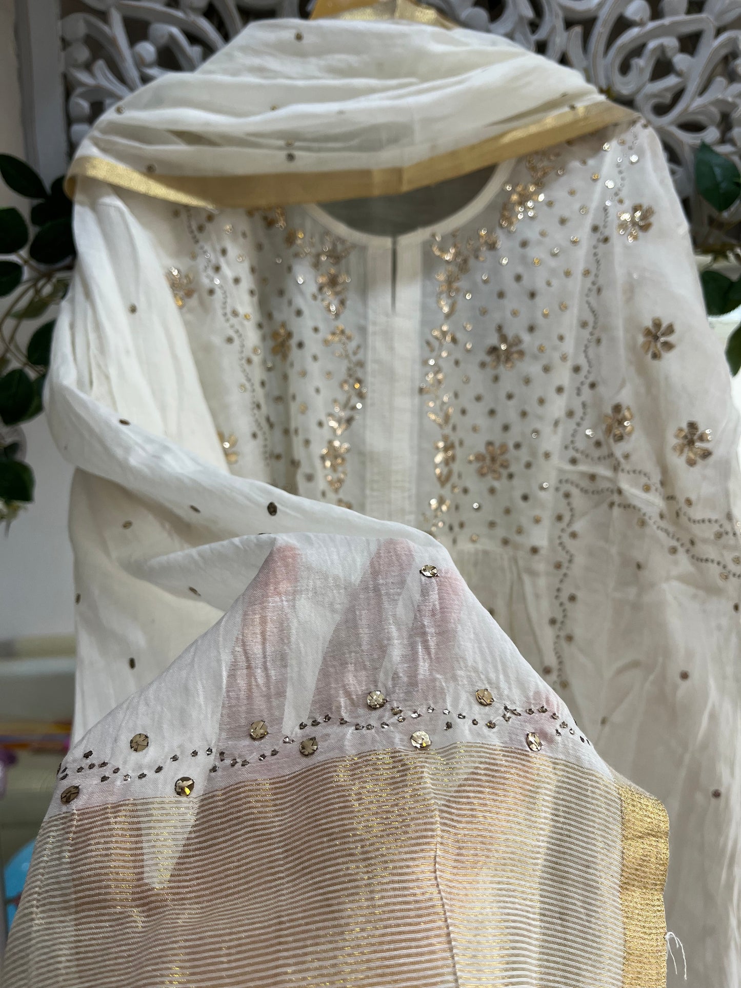 Kiran mul kamdani suit set