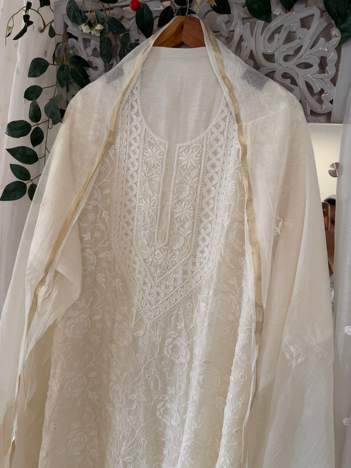 Kohinoor mul chanderi 2 piece suit set(unstitched)