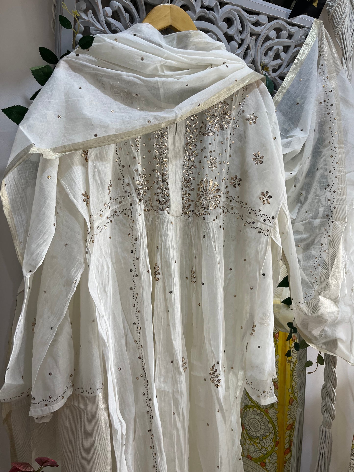 Kiran mul kamdani suit set