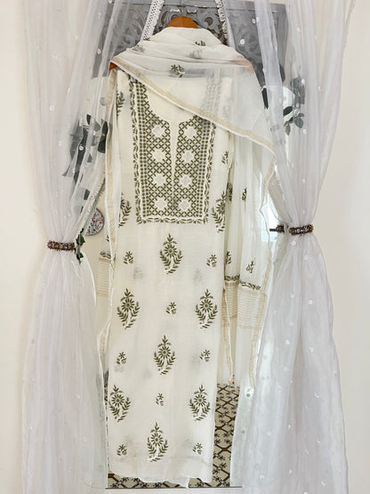 Maaha pure mul chanderi 3 piece suit set (Unstitched) (Copy)