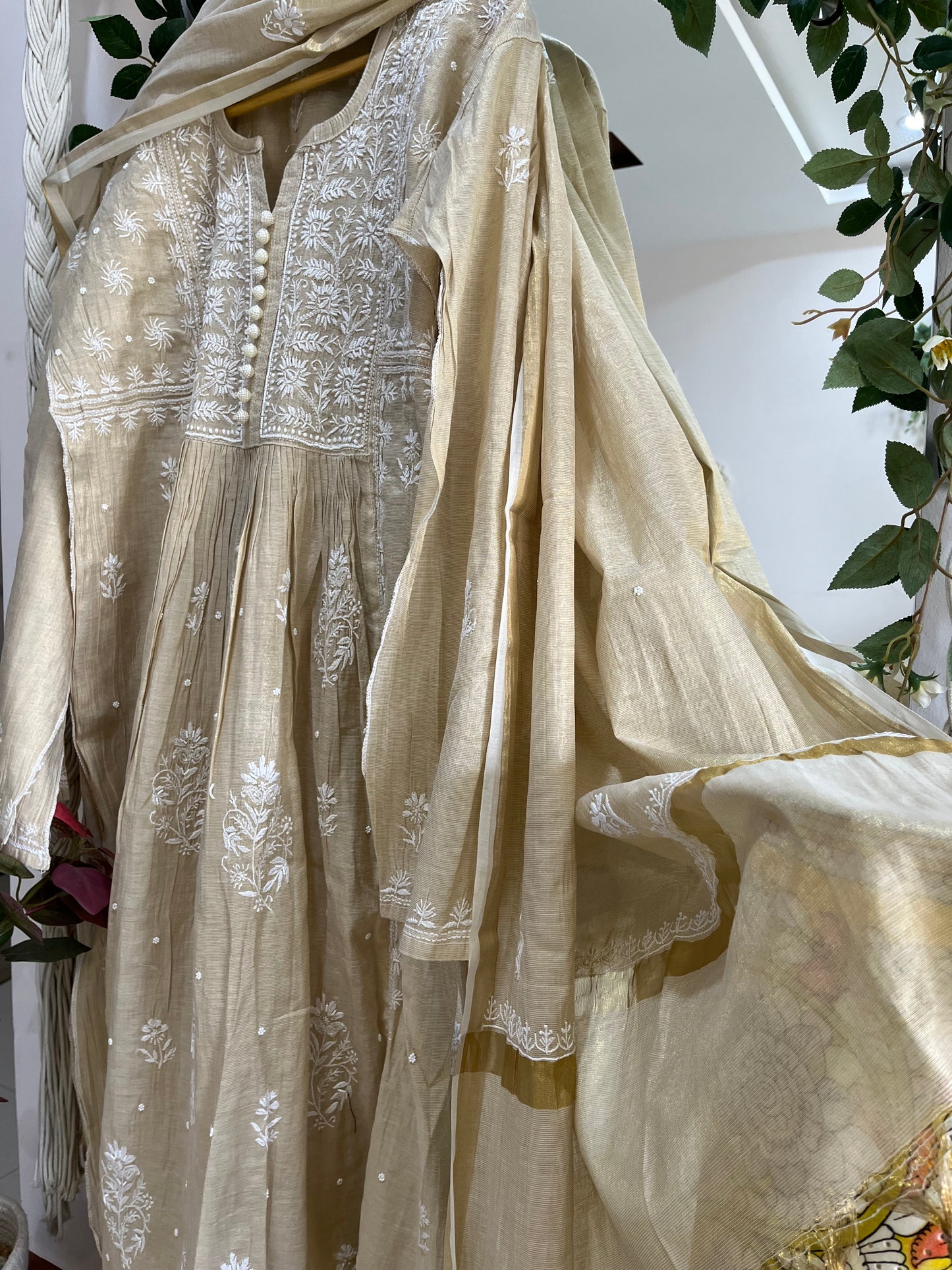Tanaaz tissue suit set