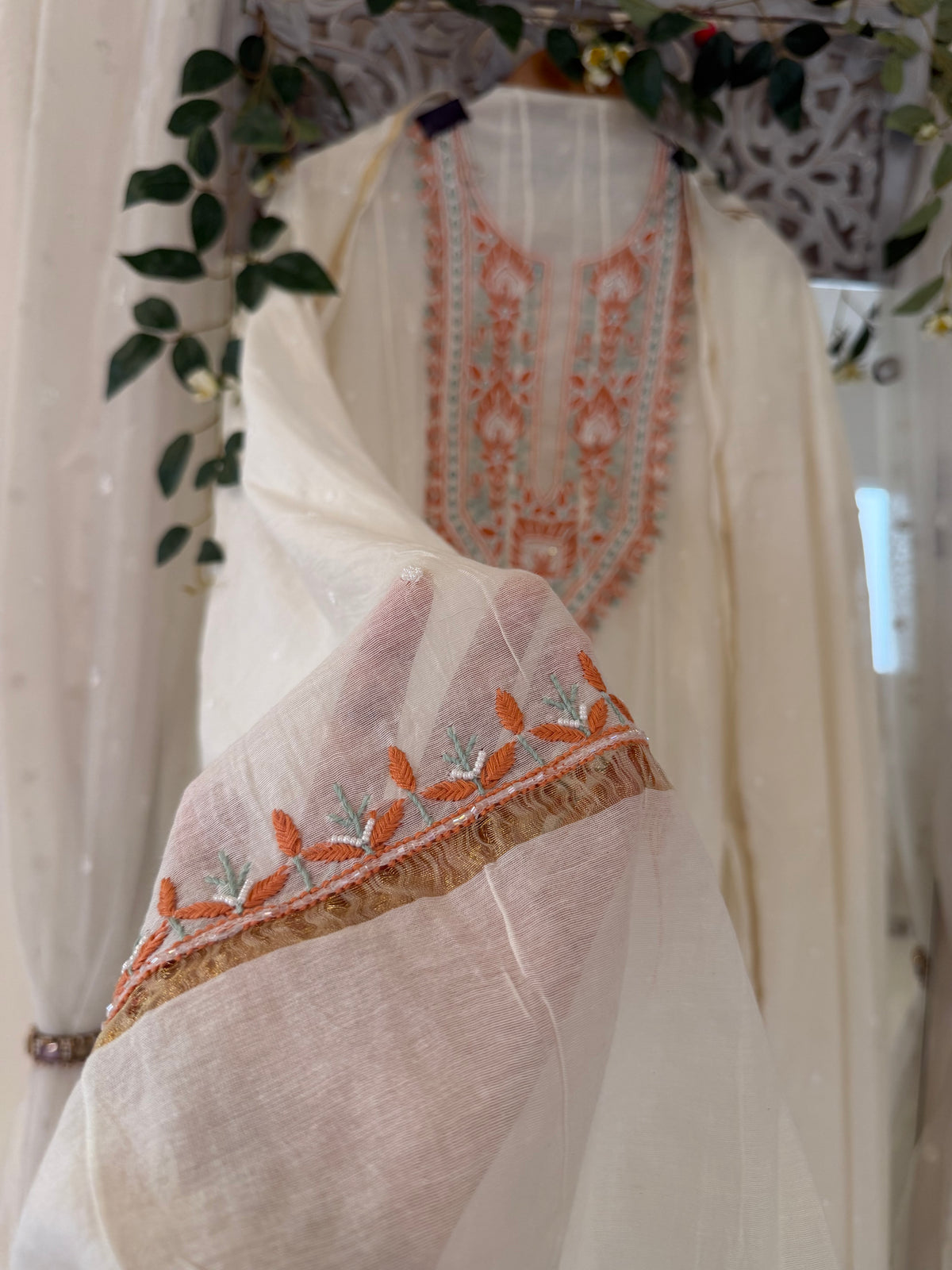 Anah pure mul chanderi anarkali