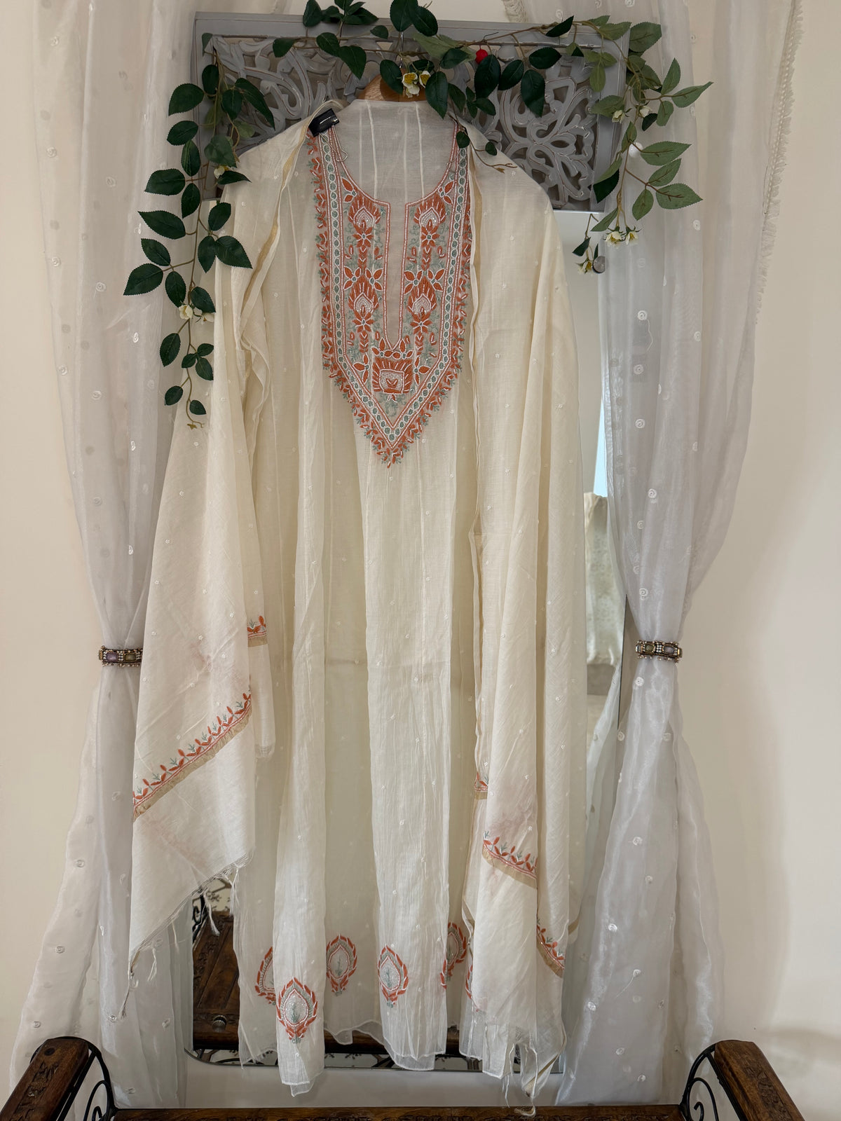 Anah pure mul chanderi anarkali