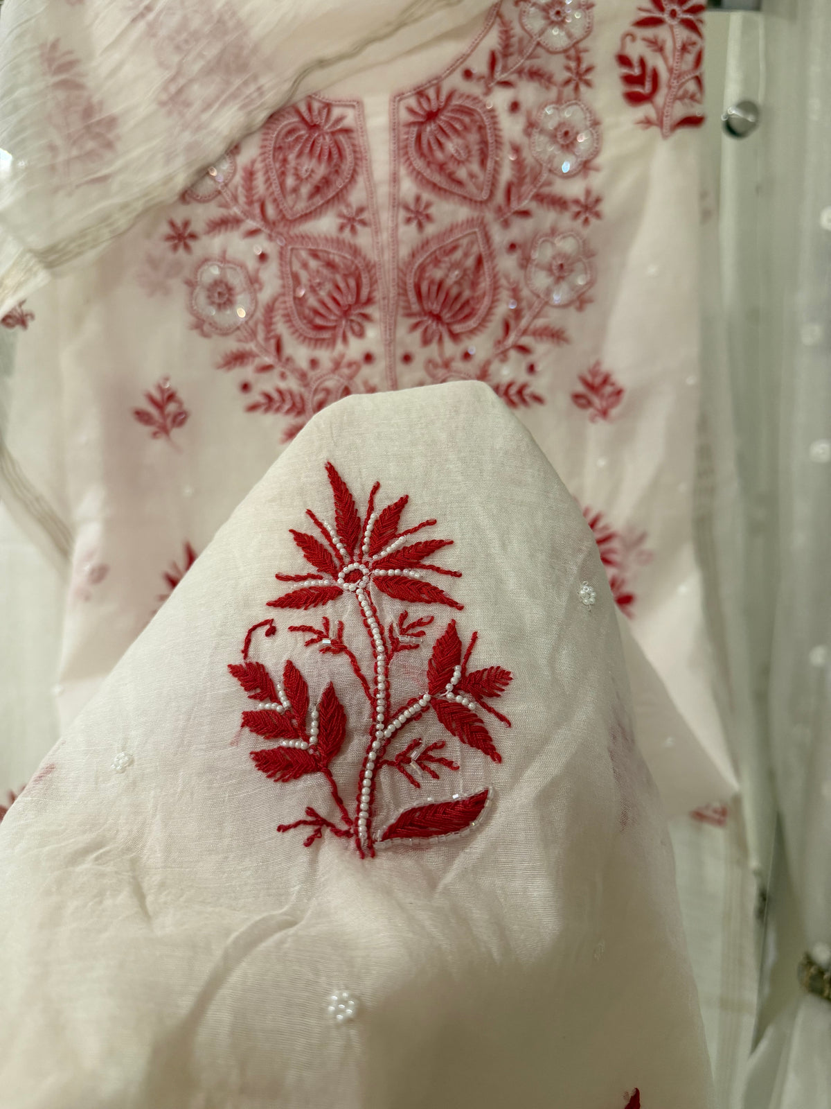 Maaha pure mul chanderi 3 piece suit set (Unstitched)