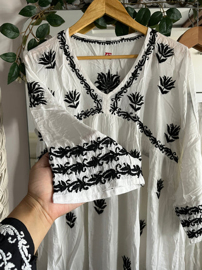 Sara Gharara set white