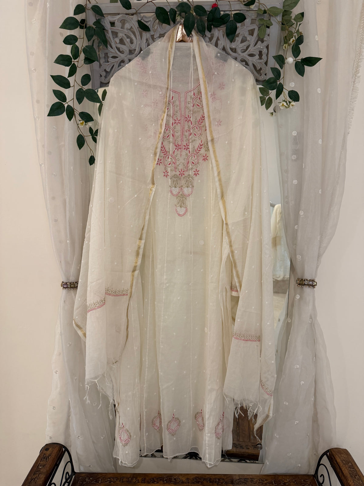 Anah pure mul chanderi anarkali (semi stitched)
