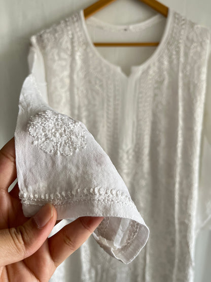 Mahira jaal kurta