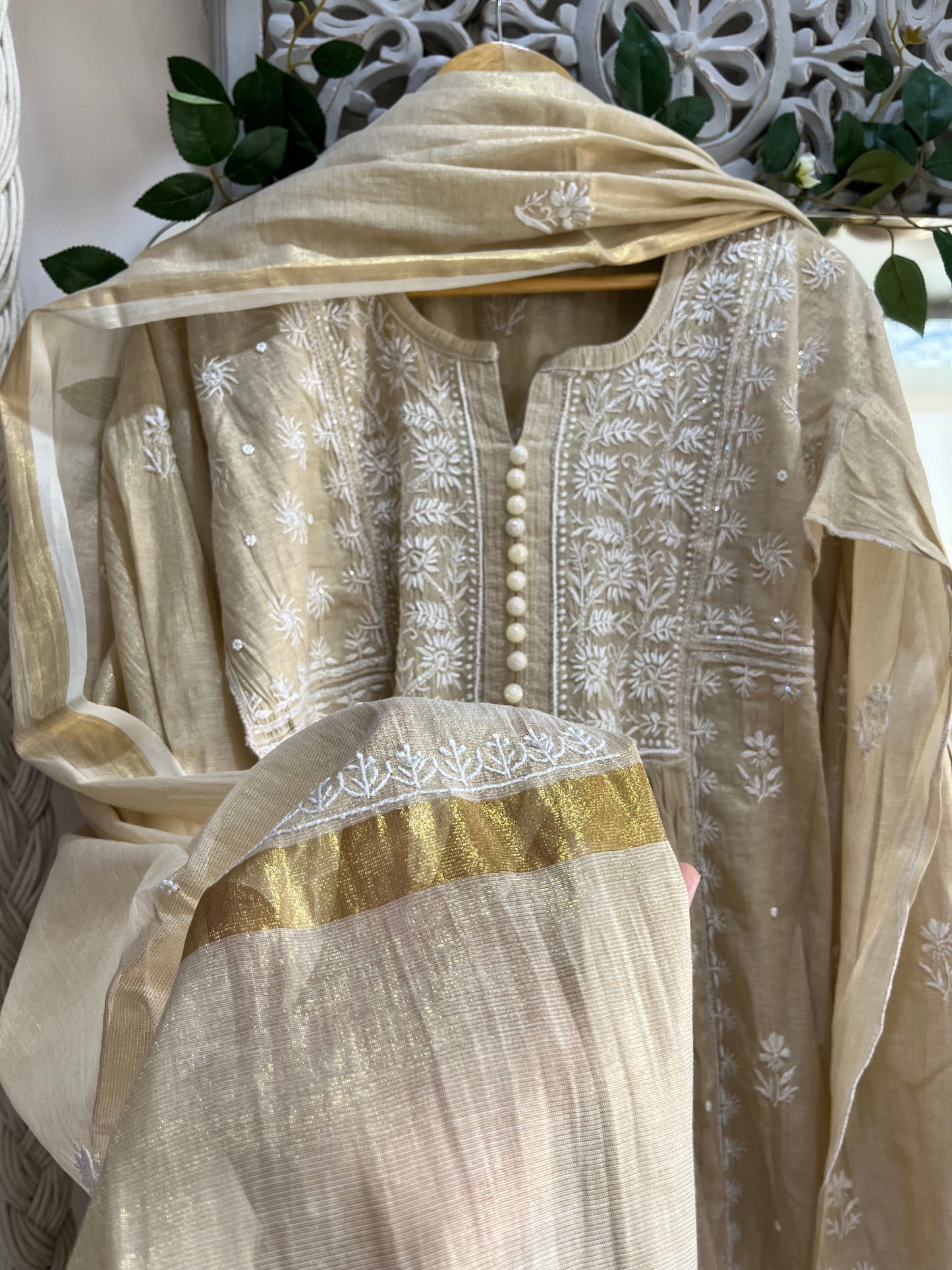 Tanaaz tissue suit set