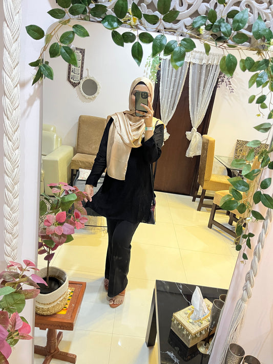 Sama short kurta(black)